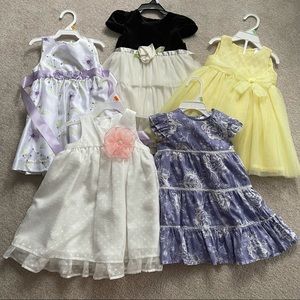 Dress bundle 👗 five dresses included!